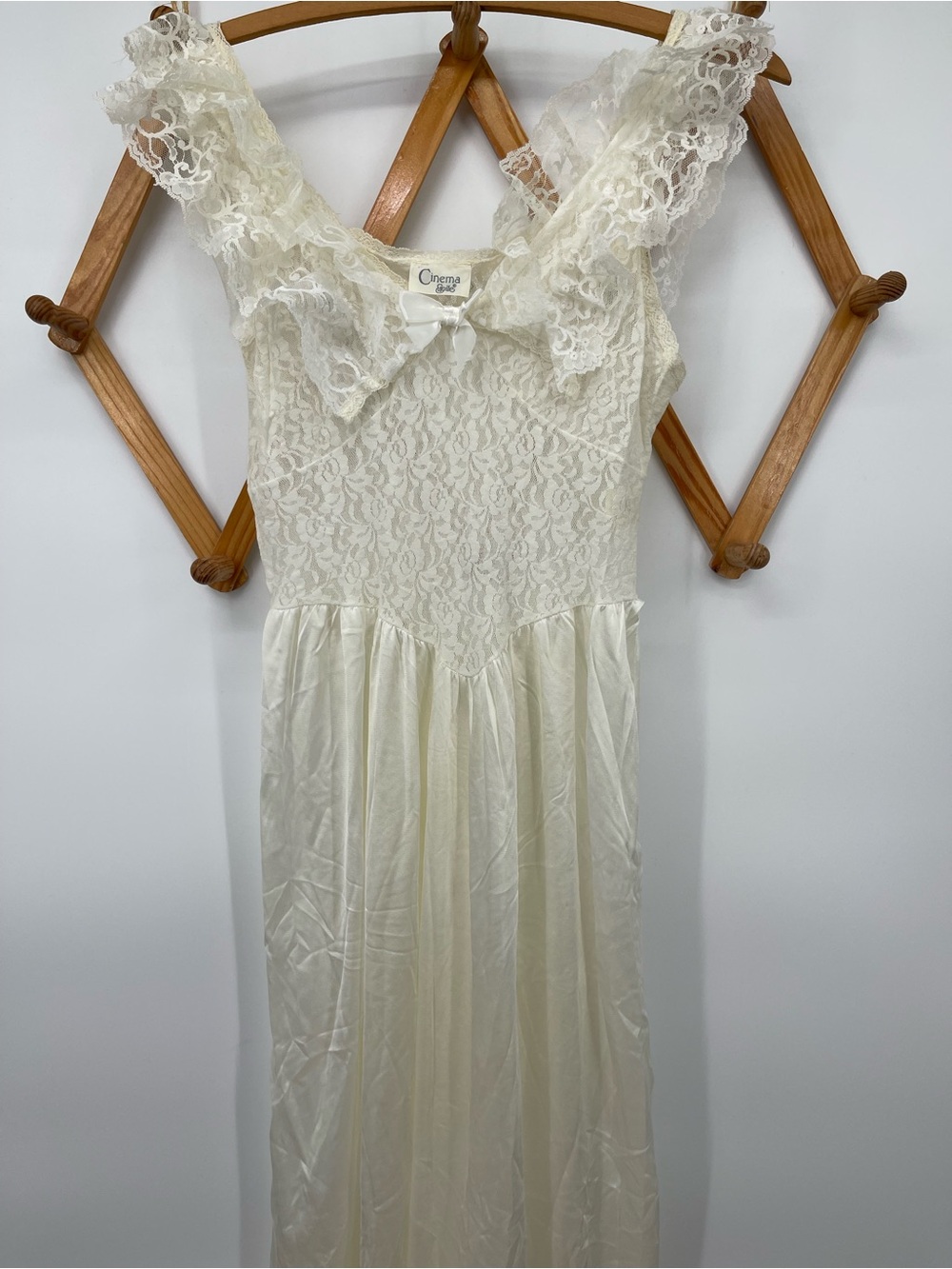 Vintage 1980s Classic Cream Lace-Top Negligee Made in USA